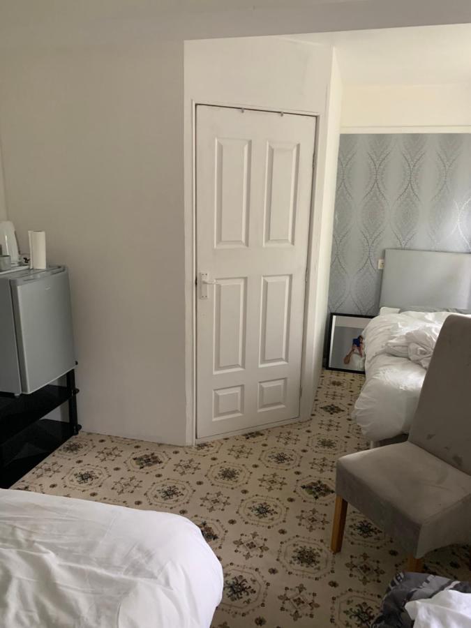 Debbie'S Digs Hotel Ашфорд Екстериор снимка